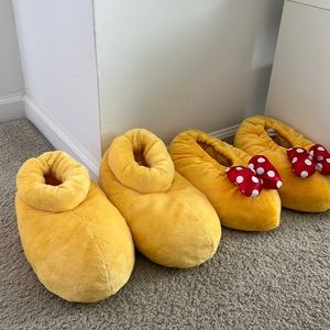 Mickey and Minnie Mouse adult slippers